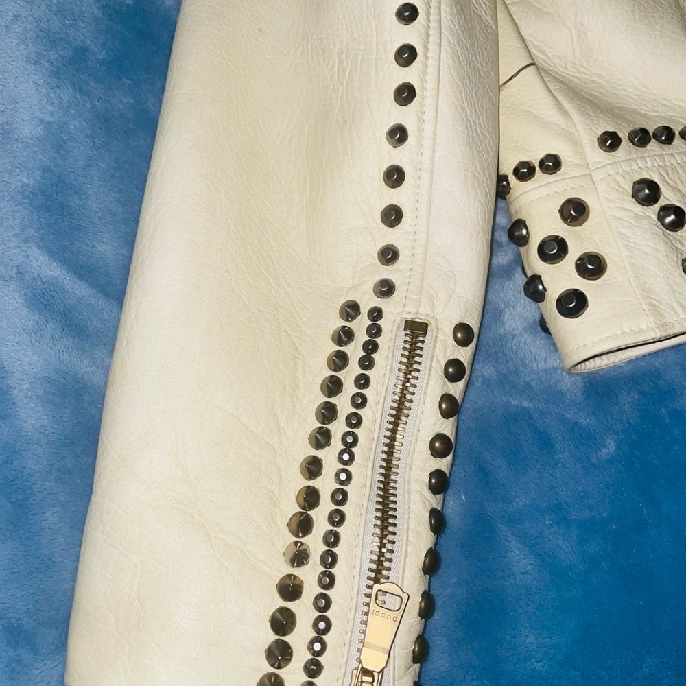 Gucci Mens Exclusive White Hand painted Floral Studded Leather Jacket - Picture 7 of 10